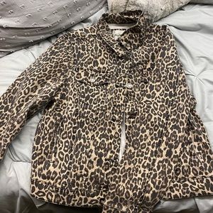 jean jacket fits like a large